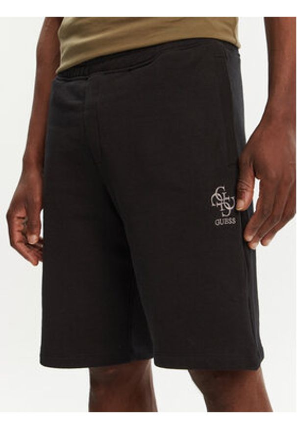 Guess Szorty sportowe M5GD10 KCN01 Czarny Regular Fit. Kolor: czarny. Materiał: bawełna. Styl: sportowy