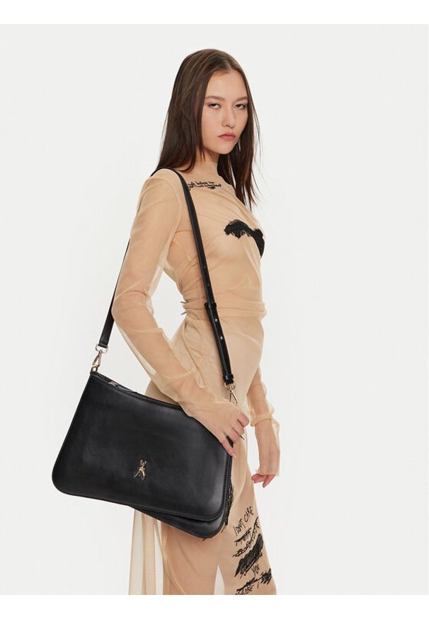 Patrizia Pepe Torebka 2B0102/L132-K103 Czarny. Kolor: czarny. Materiał: skórzane