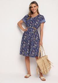 Born2be - Granatowa Wiskozowa Sukienka Rozkloszowana we Wzór Paisley Mastis. Kolor: niebieski. Materiał: wiskoza. Wzór: paisley #2