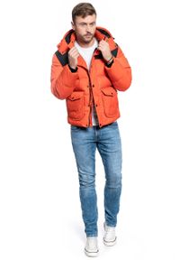 Lee - MĘSKA KURTKA ZIMOWA LEE PUFFER JACKET POINCIANA L86NSZOL. Sezon: zima