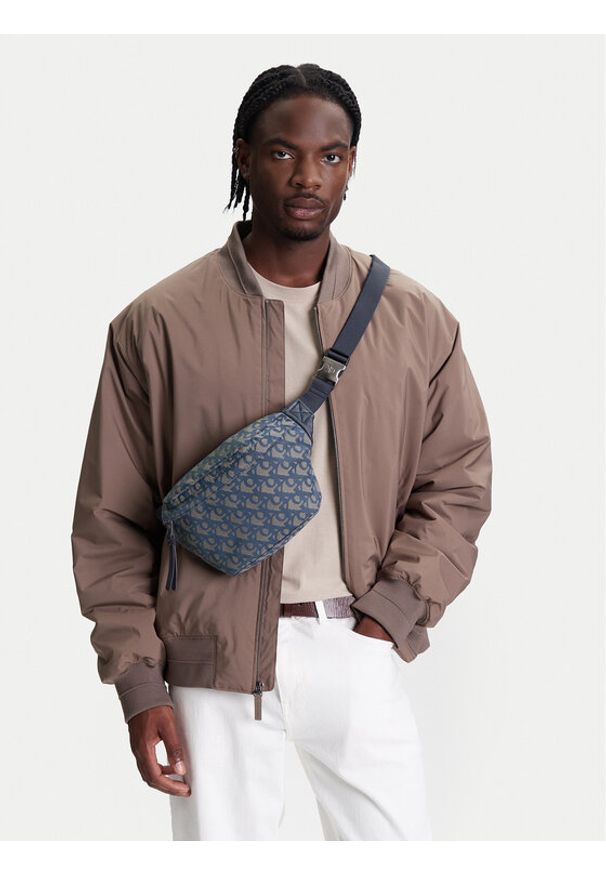 Calvin Klein Jeans Nerka Unstructured Monogram Waistbag LV04G3177G Błękitny. Kolor: niebieski. Materiał: materiał