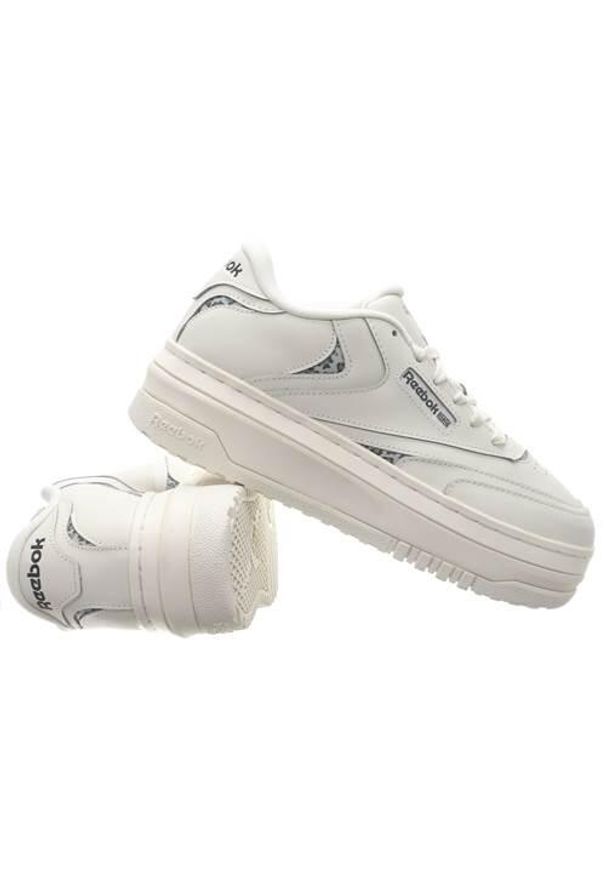 Buty do chodzenia damskie Reebok Club C Extra. Zapięcie: sznurówki. Kolor: biały. Materiał: tkanina, materiał, skóra, syntetyk. Szerokość cholewki: normalna. Model: Reebok Club. Sport: turystyka piesza