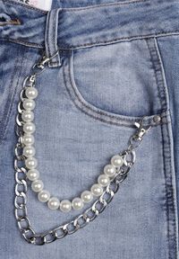 Renee - Niebieskie Szerokie Jeansy High Waist z Łańcuchem Kassania. Stan: podwyższony. Kolor: niebieski. Wzór: aplikacja #6