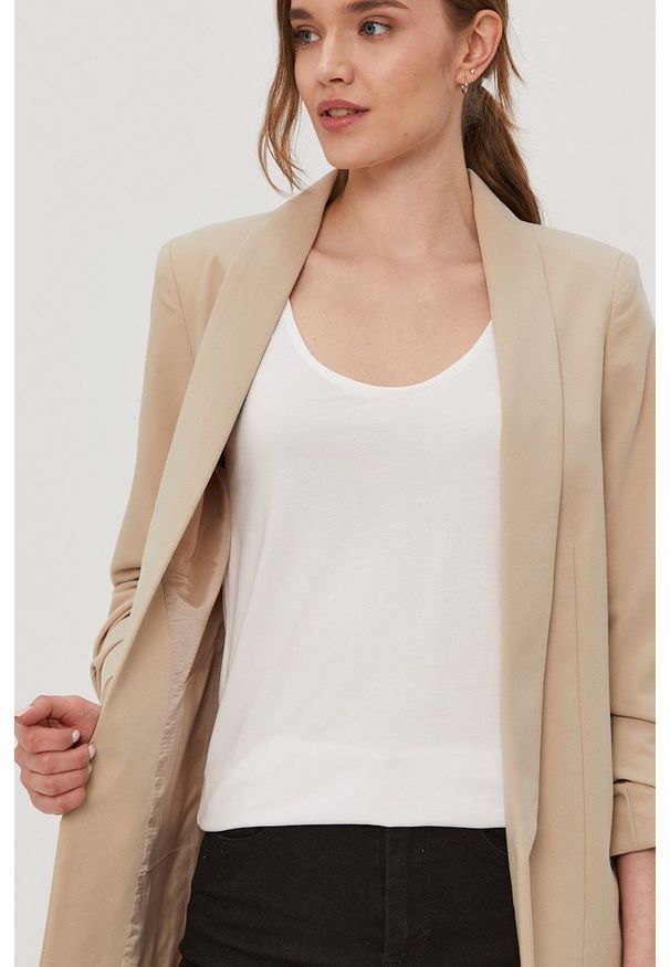 Pieces - Marynarka. Okazja: na co dzień. Kolor: beżowy. Styl: klasyczny, casual