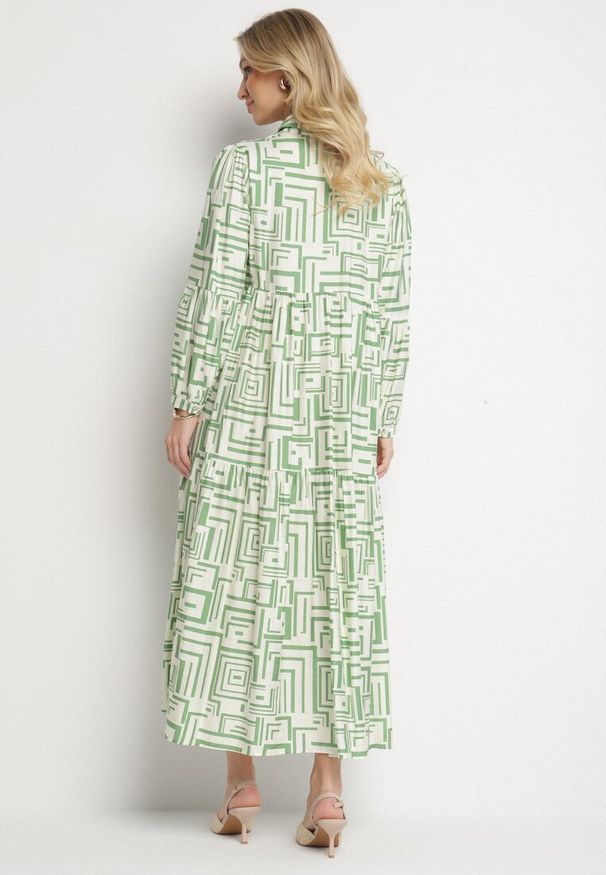 Born2be - Zielona Rozkloszowana Sukienka Koszulowa z Wiskozą w Geometryczny Wzór Alineria. Okazja: na co dzień. Kolor: zielony. Materiał: wiskoza. Wzór: geometria. Typ sukienki: koszulowe. Styl: casual, elegancki, klasyczny