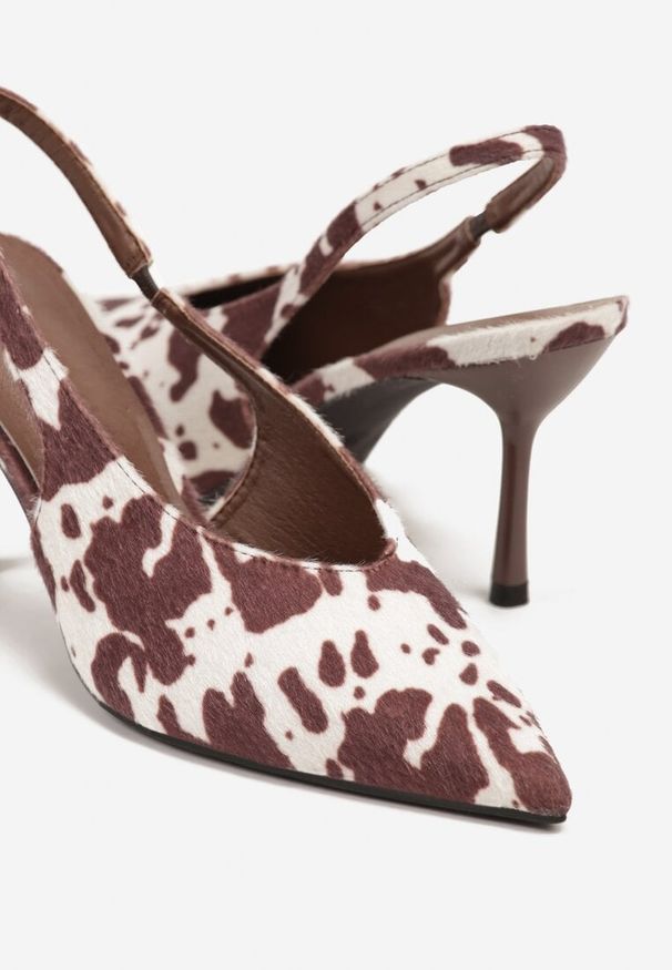 Renee - Brązowe Czółenka Sandały w Krowie Łaty na Szpilce Typu Slingback Addoxie. Okazja: na spacer, na co dzień. Kolor: brązowy. Materiał: materiał, lakier. Obcas: na szpilce. Styl: elegancki, casual. Wysokość obcasa: średni