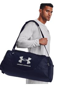 Torba treningowa uniseks Under Armour UA Undeniable 5.0 Duffle Md - granatowa. Kolor: niebieski. Materiał: materiał, poliester