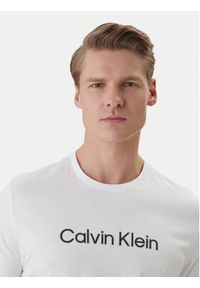 Calvin Klein T-Shirt LV04LF809G Biały Regular Fit. Kolor: biały. Materiał: bawełna #4