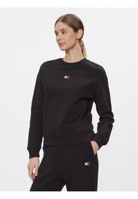 Tommy Jeans Bluza Badge DW0DW17325 Czarny Boxy Fit. Kolor: czarny. Materiał: bawełna #1