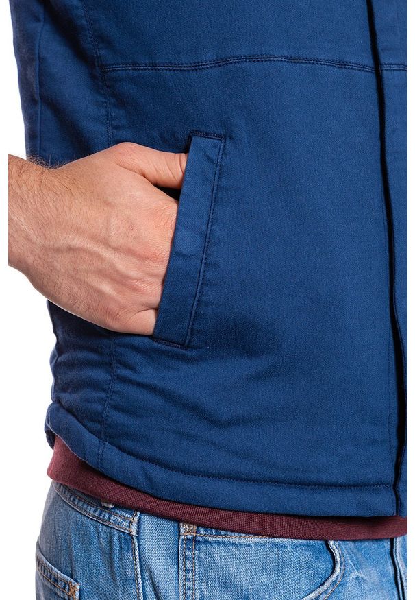 Wrangler - WRANGLER KNITTED VEST NAVY W6526LD35. Długość rękawa: bez rękawów