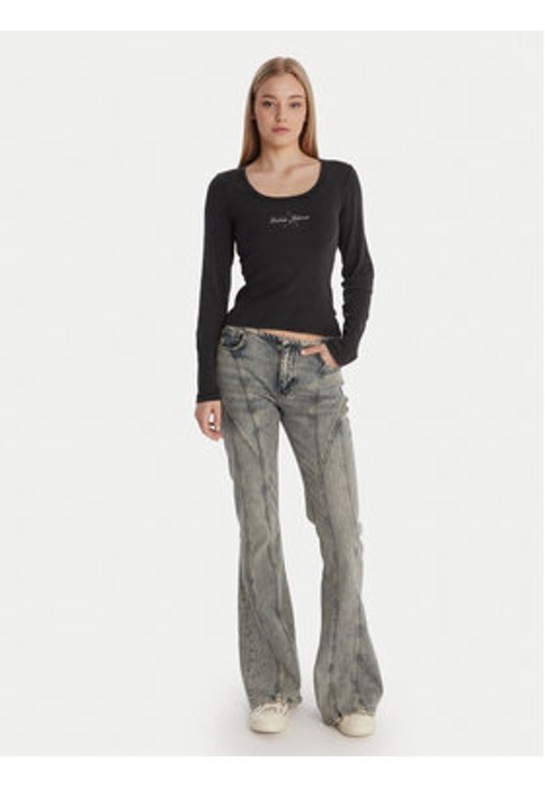 Guess Jeans Bluzka W6RP24 KA0H1 Szary Slim Fit. Kolor: szary. Materiał: bawełna