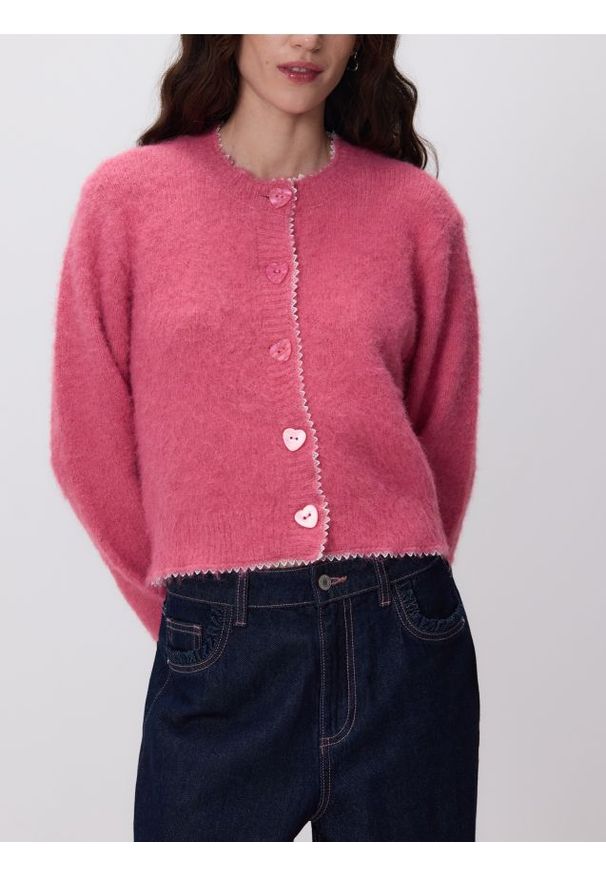 Reserved - Kardigan z ozdobnymi guzikami - różowy. Kolor: różowy. Materiał: wełna, dzianina