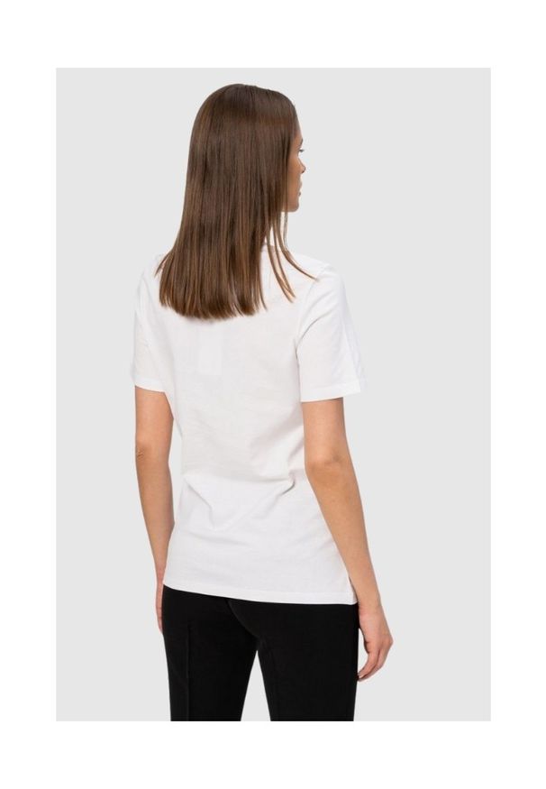 VERSACE Biały t-shirt damski ze złotą meduzą, Rozmiar 40. Kolor: biały. Materiał: prążkowany, bawełna. Wzór: nadruk