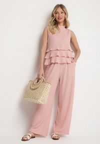 Born2be - Różowy Komplet Bluzka Bez Rękawów z Baskinką i Szerokie Spodnie Ulosinia. Kolor: różowy #3