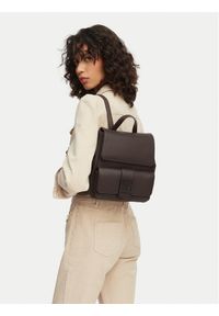 Armani Exchange Plecak XW002591 AF11902 U6018 Brązowy. Kolor: brązowy. Materiał: skóra #1