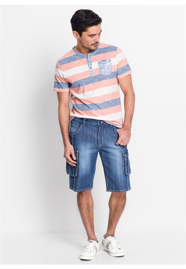 bonprix - Bermudy dżinsowe bojówki Regular Fit. Kolor: niebieski. Wzór: aplikacja. Styl: elegancki