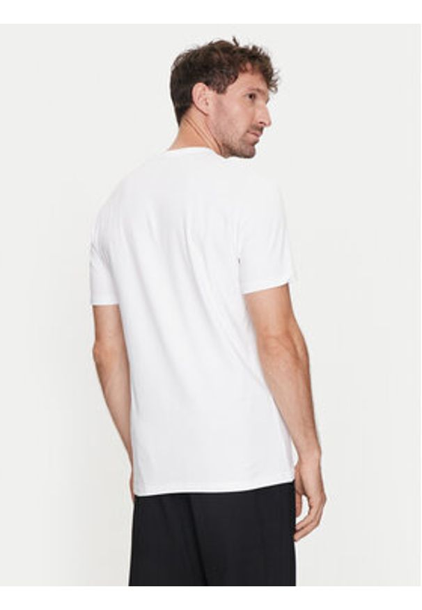Guess T-Shirt M4YI30 J1314 Biały Slim Fit. Kolor: biały. Materiał: bawełna