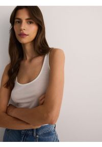 Reserved - Top z lyocellu i wełny - złamana biel. Materiał: wełna #1