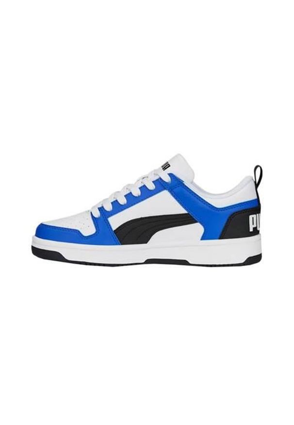 Buty do chodzenia damskie Puma Rebound Layup Lo Sl Jr. Zapięcie: sznurówki. Kolor: biały, wielokolorowy, niebieski. Materiał: materiał, syntetyk. Szerokość cholewki: normalna. Sport: turystyka piesza