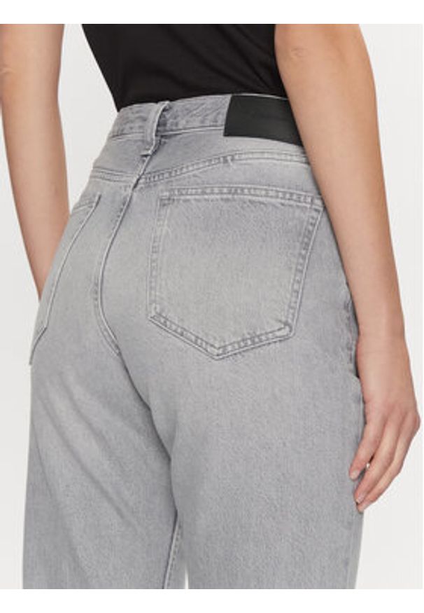 Calvin Klein Jeansy K20K208112 Szary Flared Leg. Kolor: szary