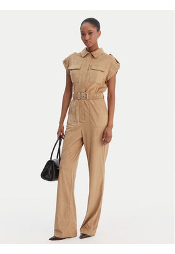 Guess Kombinezon W6RD61 WJ472 Brązowy Regular Fit. Kolor: brązowy. Materiał: syntetyk