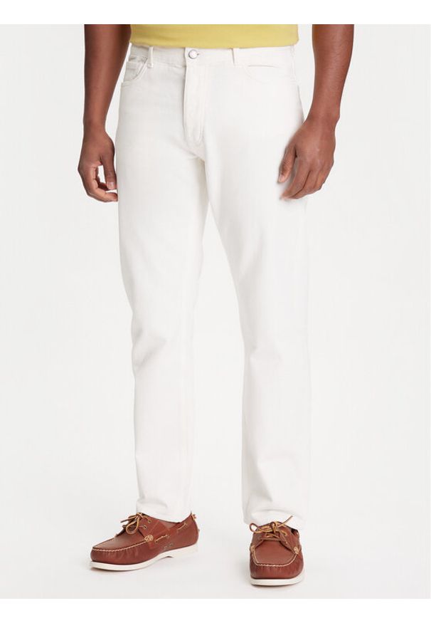 United Colors of Benetton - United Colors Of Benetton Jeansy 4RZVUE01W Écru Straight Fit. Kolor: kremowy