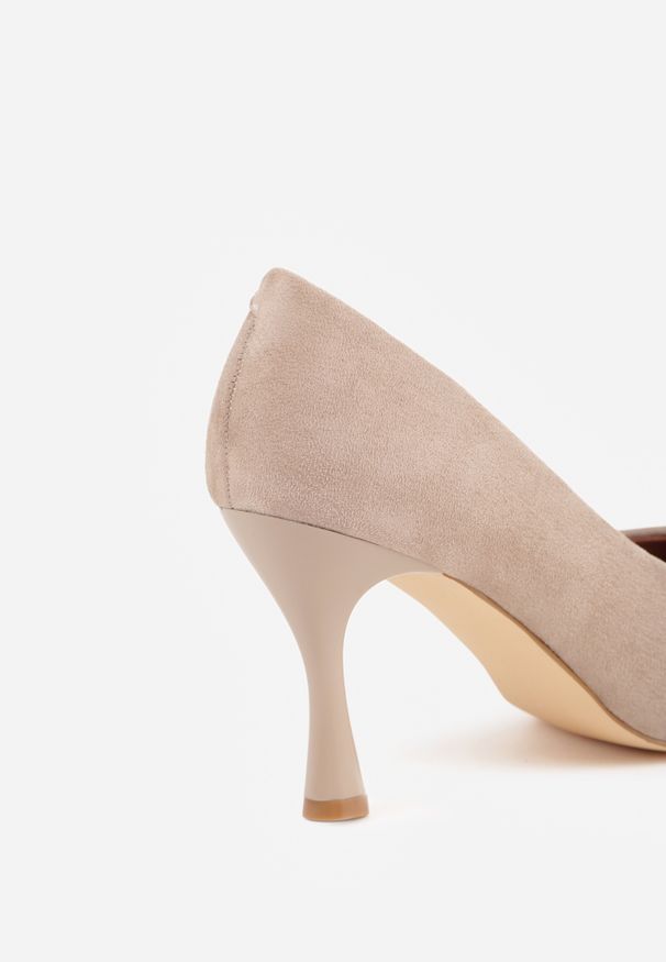 Renee - Ciemnobeżowe Szpilki Vices z Wkładką ze Skóry Naturalnej Muzite. Okazja: na spotkanie biznesowe. Kolor: beżowy. Materiał: skóra. Obcas: na szpilce. Styl: biznesowy, klasyczny