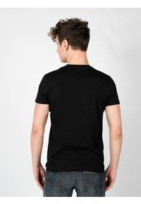 Diesel T-Shirt "T-Rubin" | 00SASJ-0AAXJ-900 | Mężczyzna | Czarny. Okazja: na co dzień. Kolor: czarny. Materiał: bawełna. Styl: casual