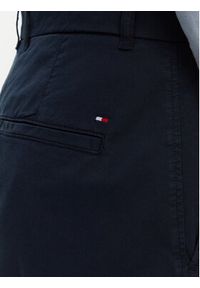 TOMMY HILFIGER - Tommy Hilfiger Szorty materiałowe WW0WW42457 Granatowy Regular Fit. Kolor: niebieski. Materiał: bawełna
