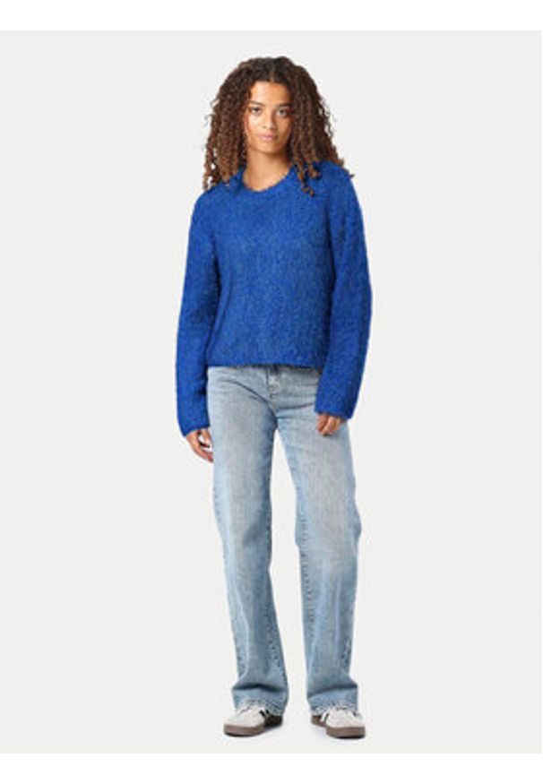 Noisy may - Noisy May Sweter Sassy 27029424 Niebieski Relaxed Fit. Kolor: niebieski. Materiał: syntetyk