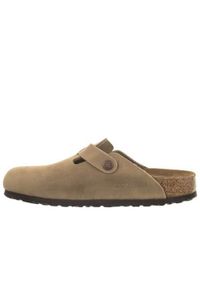Klapki męskie Birkenstock Boston Tabacco. Zapięcie: bez zapięcia. Kolor: brązowy. Materiał: materiał. Szerokość cholewki: normalna. Sport: turystyka piesza, pływanie, fitness