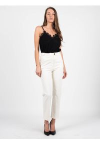 Patrizia Pepe Jeansy | 2J2283 A6W8 | Kobieta | Kremowy. Okazja: na co dzień. Stan: podwyższony. Kolor: kremowy. Wzór: aplikacja. Styl: casual #6