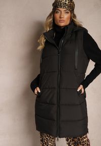Renee - Czarna Długa Kamizelka z Ozdobnym Pikowaniem i Odpinanym Kapturem Neriora. Okazja: na co dzień. Kolor: czarny. Materiał: jeans. Długość: długie. Styl: casual #5