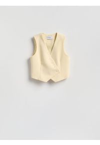 Reserved - Asymetryczna kamizelka garniturowa - jasnożółty. Kolor: żółty. Materiał: tkanina, wiskoza