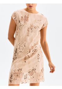 Sinsay - Sukienka mini z cekinami - kremowy. Kolor: kremowy. Długość: mini #1