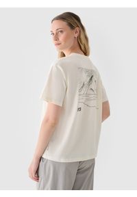 4f - 4F T-shirt regular z nadrukiem damski - biały XXL. Okazja: na co dzień. Kolor: biały. Materiał: skóra, jersey, dzianina, bawełna, materiał. Długość rękawa: krótki rękaw. Długość: krótkie. Wzór: nadruk. Styl: sportowy, klasyczny, casual
