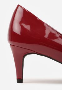 Born2be - Bordowe Klasyczne Czółenka na Szpilce ze Skórzaną Wkładką Valenthea. Okazja: na co dzień. Nosek buta: szpiczasty. Kolor: czerwony. Materiał: skóra. Obcas: na szpilce. Styl: klasyczny #4