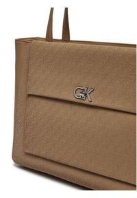 Calvin Klein Torebka Ck Medium Shopper W/Pocket_Mono K60K613136 Brązowy. Kolor: brązowy. Materiał: skórzane #4