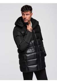 Ombre Clothing - Kurtka pikowana męska z wysokim kołnierzem i kapturem – czarna V1 - Rozmiar: XXL. Okazja: na spacer, do pracy. Typ kołnierza: kołnierzyk stójkowy. Kolor: czarny. Materiał: poliester, materiał. Długość: długie. Sezon: zima. Styl: elegancki