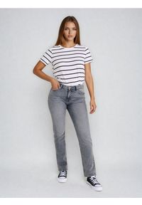 Sinsay - Jeansy straight z efektem sprania - szary. Kolor: szary