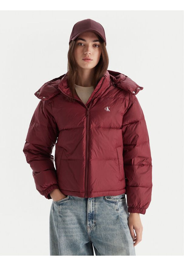 Calvin Klein Jeans Kurtka puchowa Essential LV047D501G Bordowy Relaxed Fit. Kolor: czerwony. Materiał: syntetyk