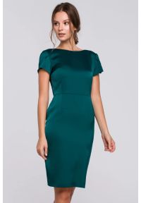 Sukienki.shop - Sukienka wieczorowa satynowa z dekoltem na plecach zielona. Kolor: zielony. Materiał: satyna. Typ sukienki: dopasowane, ołówkowe. Styl: wizytowy #3