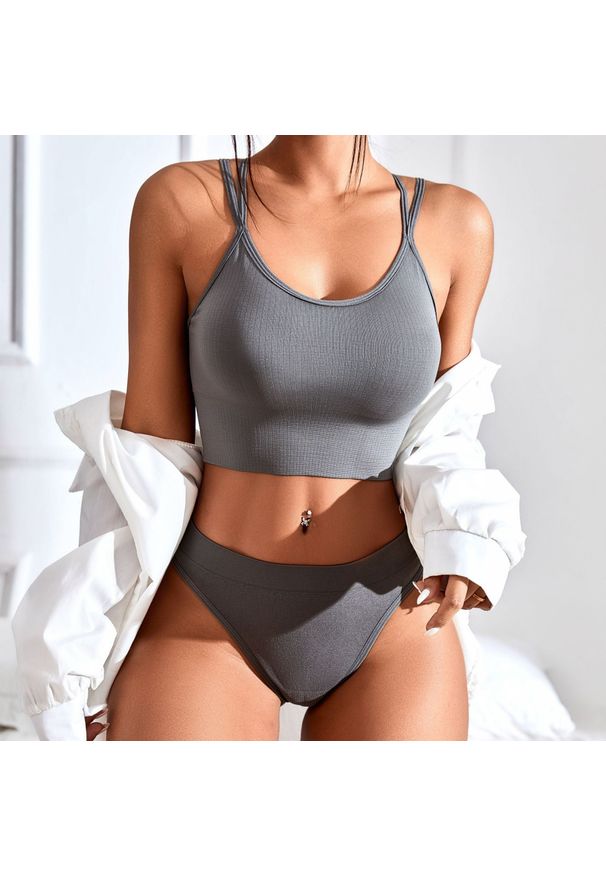 Intica - Komplet sportowy z elastycznego materiału na trening i co dzień Gwenna. Kolor: szary. Materiał: materiał