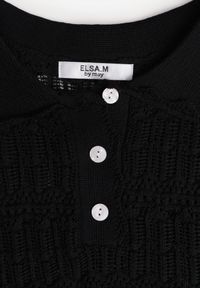 Born2be - Czarna Szydełkowa Bluzka z Wiskozy z Guzikami i Kołnierzykiem Calime. Okazja: na co dzień. Kolor: czarny. Materiał: wiskoza. Styl: casual, klasyczny #7