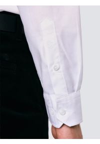 Big-Star - Koszula męska bawełniana biała Guberno 101. Okazja: na co dzień, na spotkanie biznesowe. Kolor: biały. Materiał: bawełna. Wzór: haft, jodełka, ze splotem. Styl: casual, elegancki, biznesowy #5