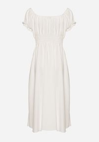 Born2be - Biała Sukienka z Bawełną Typu Hiszpanka z Ozdobnymi Bufkami Lunaleia. Okazja: na co dzień. Typ kołnierza: dekolt hiszpanka. Kolor: biały. Materiał: bawełna. Styl: casual, elegancki, klasyczny #2