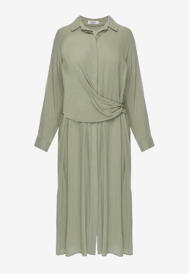 Born2be - Zielona Wiskozowa Sukienka Koszulowa z Marszczeniem i Guzikiem w Talii Lennatha. Okazja: na co dzień. Kolor: zielony. Materiał: wiskoza. Typ sukienki: koszulowe. Styl: casual, elegancki, klasyczny