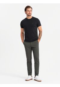 Ombre Clothing - Męska koszulka z okrągłym dekoltem i logotypem SLIM FIT – czarna V3 - Rozmiar: L. Okazja: na co dzień. Kolor: czarny. Materiał: bawełna, elastan, jersey, dzianina. Wzór: nadruk. Styl: casual #5