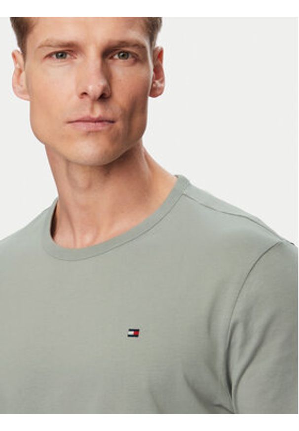 TOMMY HILFIGER - Tommy Hilfiger Komplet t-shirtów UM0UM03870 Kolorowy Regular Fit. Materiał: bawełna. Wzór: kolorowy