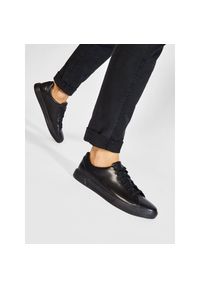 Sneakersy Clarks. Kolor: czarny #1